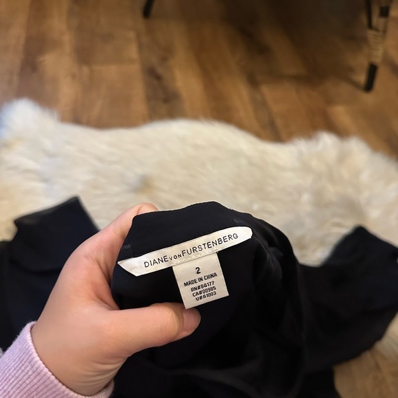 DVF Fleurette Silk Dress Black - Picture 8 of 8